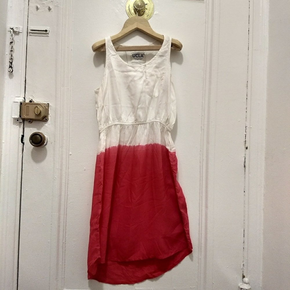 White to hot-pink gradient airy tunic